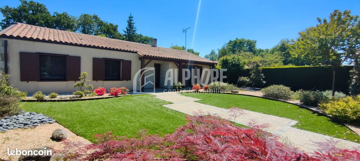 Maison à vendre, 182m², Essarts en Bocage