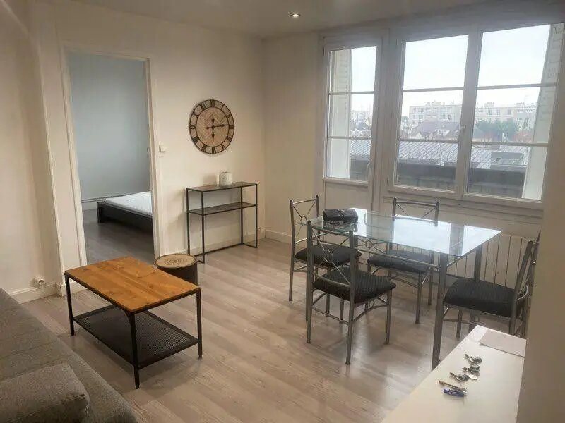 Appartement à louer, 49m², Antony
