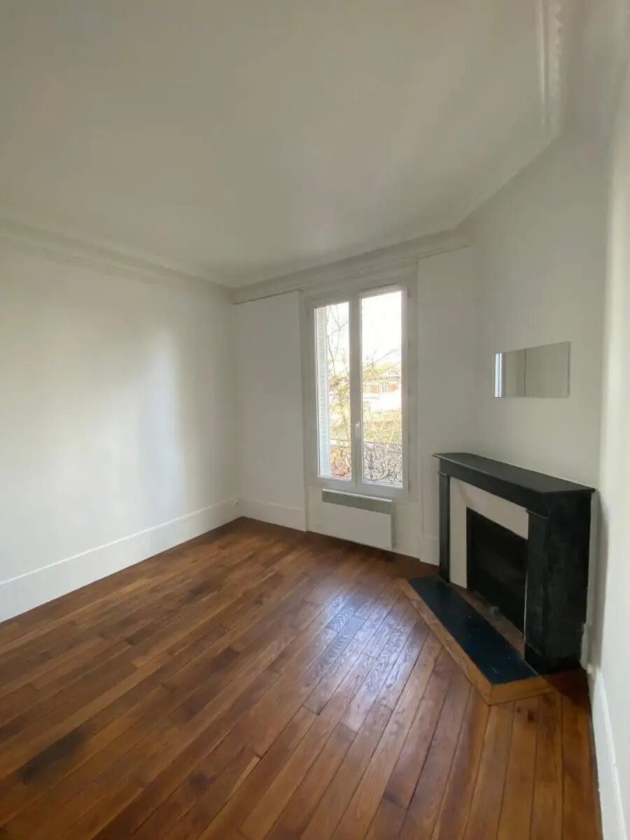 Appartement à louer, 40m², Courbevoie