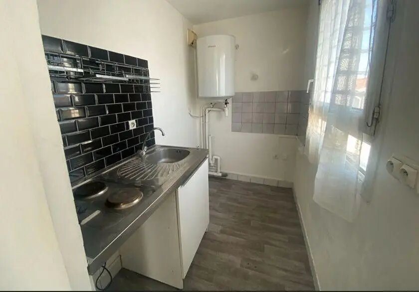 Appartement à louer, 24m², Aubervilliers