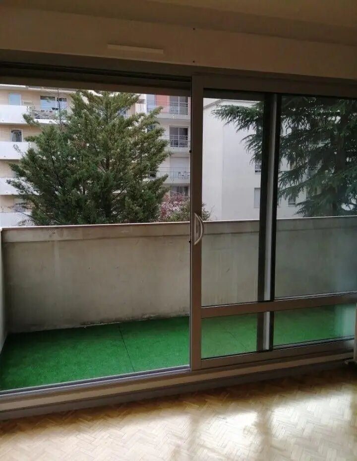Appartement à louer, 50m², Courbevoie