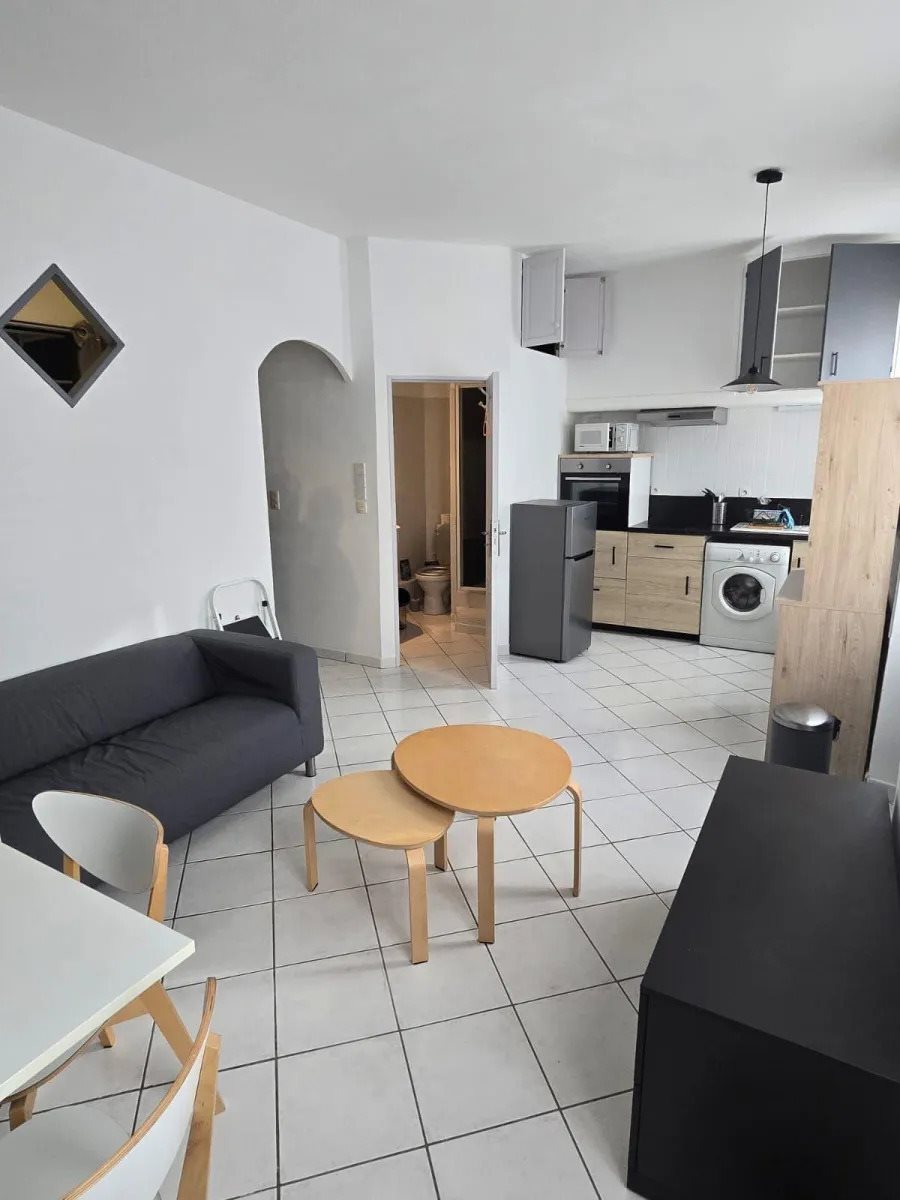 Appartement à louer, 31m², Marseille 7ème