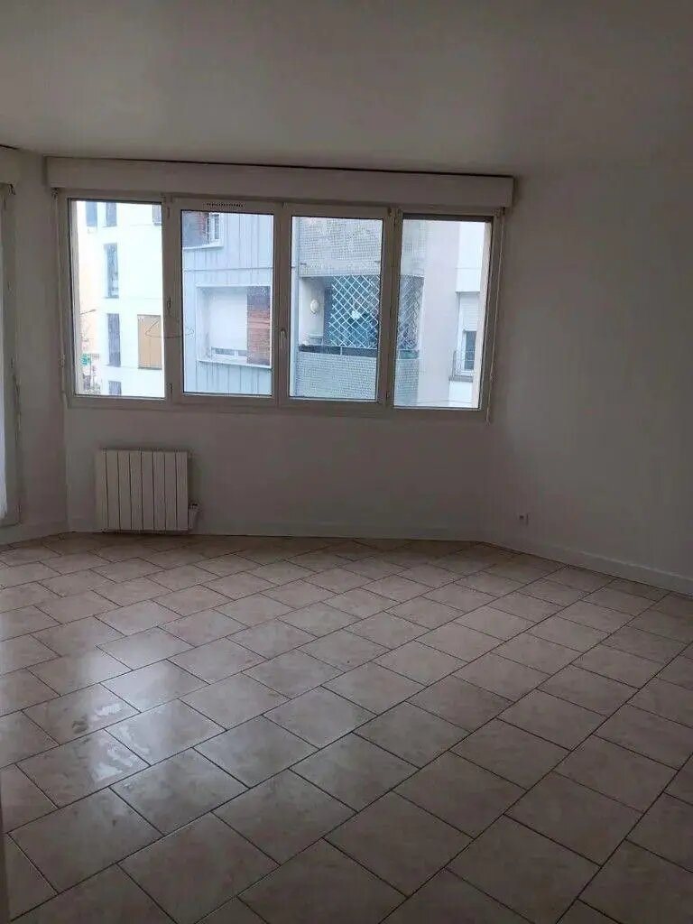 Appartement à louer, 38m², Aubervilliers