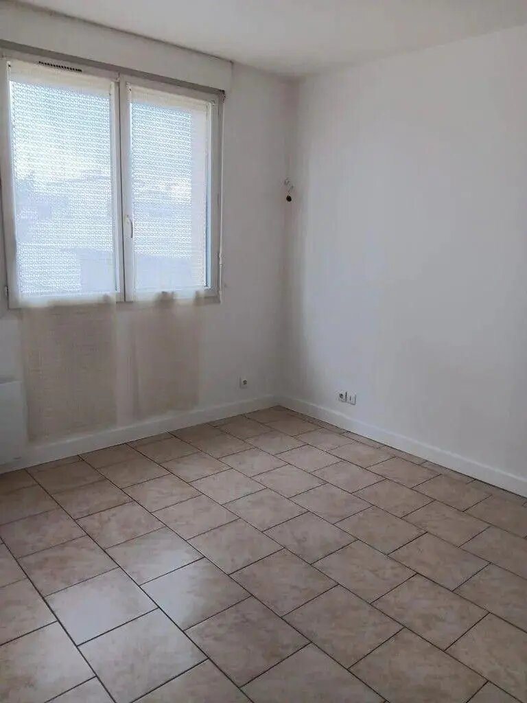 Appartement à louer, 38m², Aubervilliers