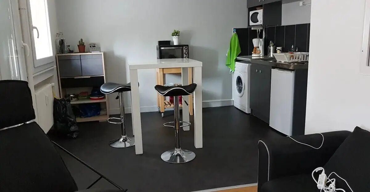 Appartement à louer, 28m², Saint-Etienne