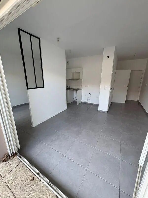 Appartement à louer, 34m², Bron