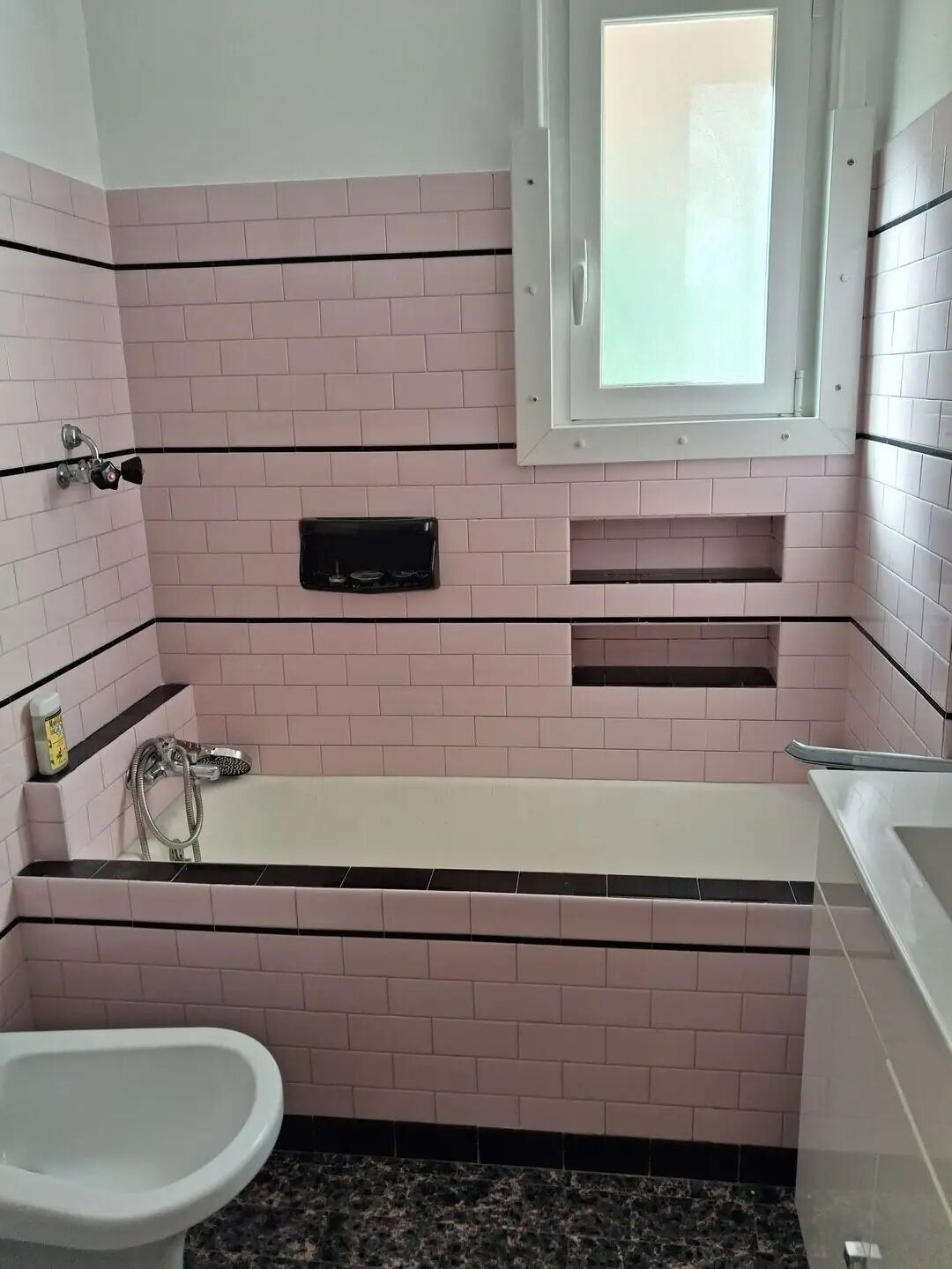 Appartement à louer, 55m², Beausoleil