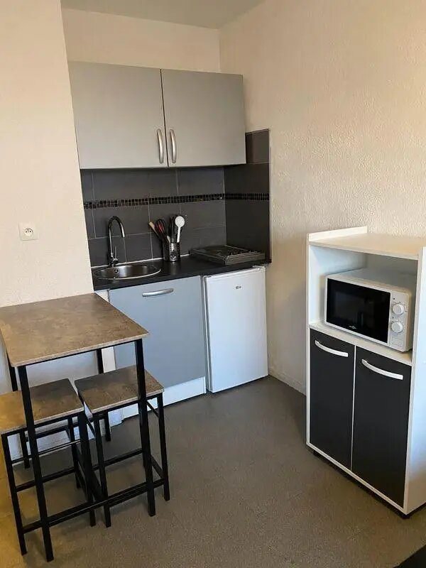 Appartement à louer, 19m², Marseille 10ème