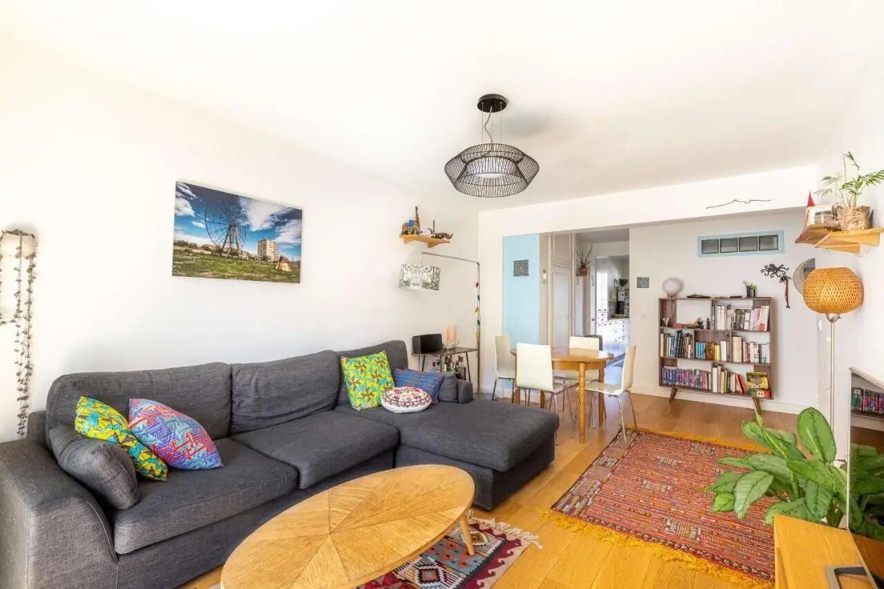 Appartement à louer, 65m², Paris 18ème
