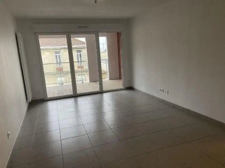 Appartement à louer, 70m², Cenon