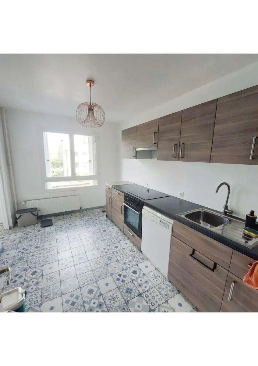 Appartement à louer, 72m², Saint-Genis-Laval