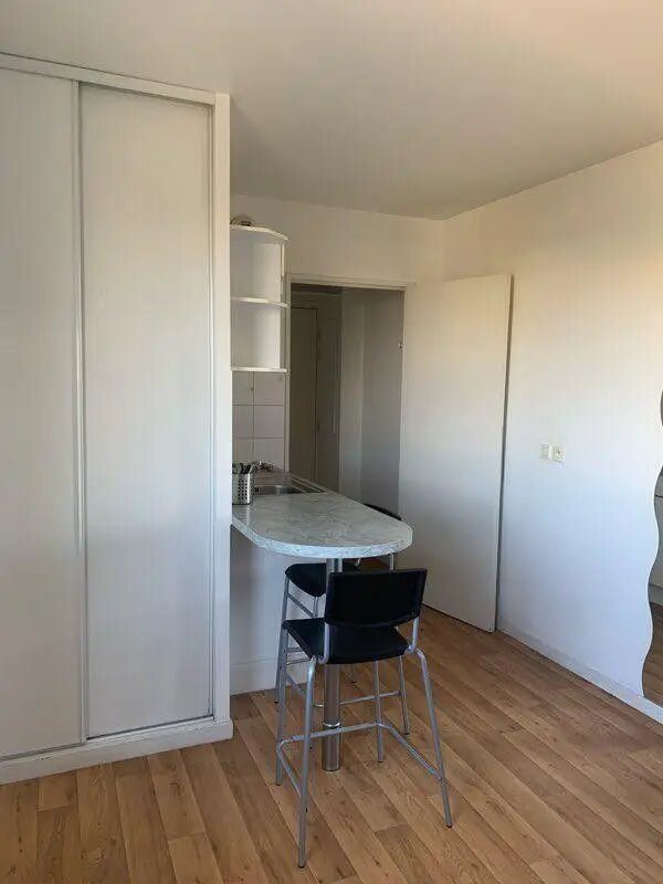 Appartement à louer, 18m², Créteil