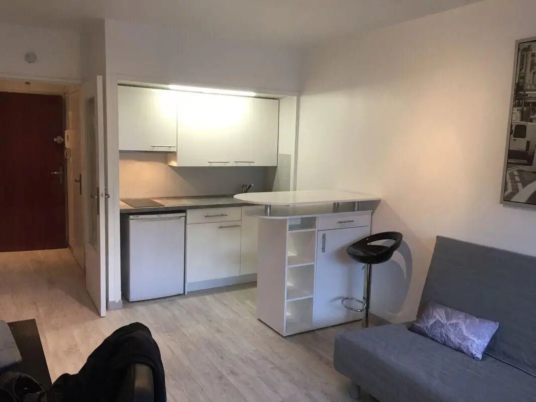 Appartement à louer, 22m², Marseille 10ème