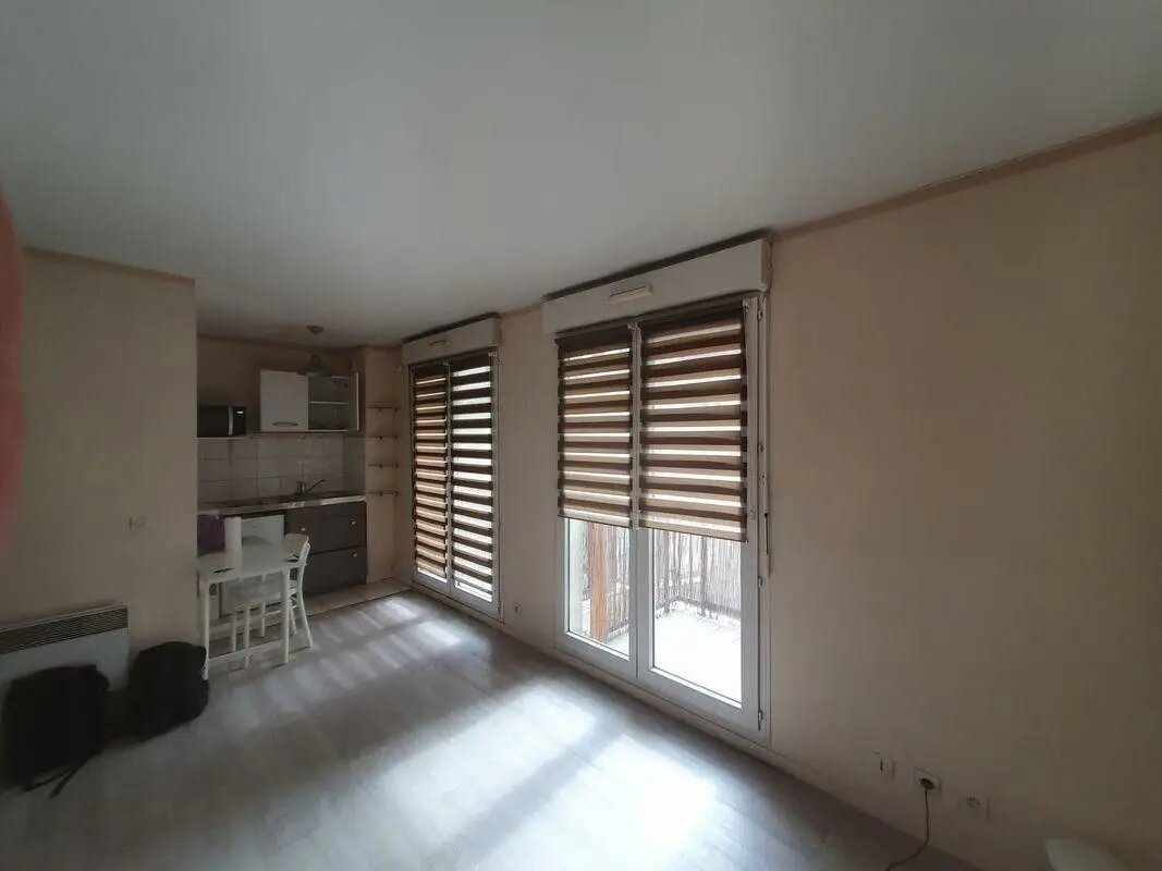 Appartement à louer, 23m², Paris 19ème