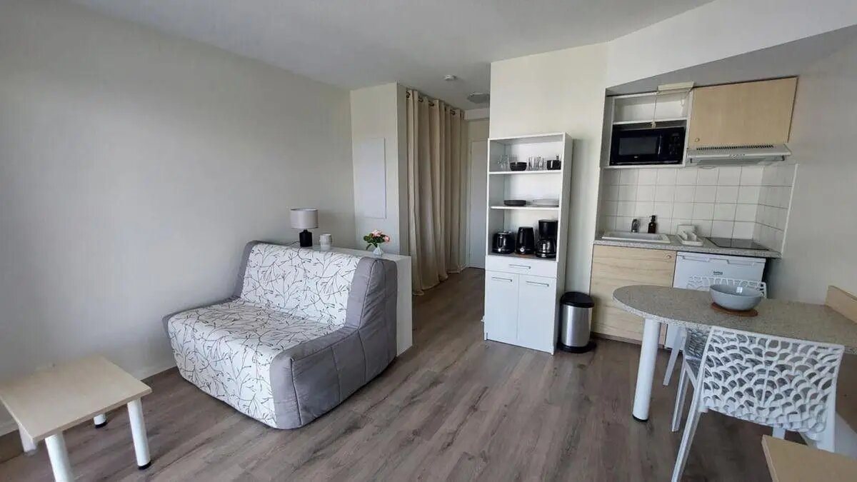 Appartement à louer, 21m², La Rochelle