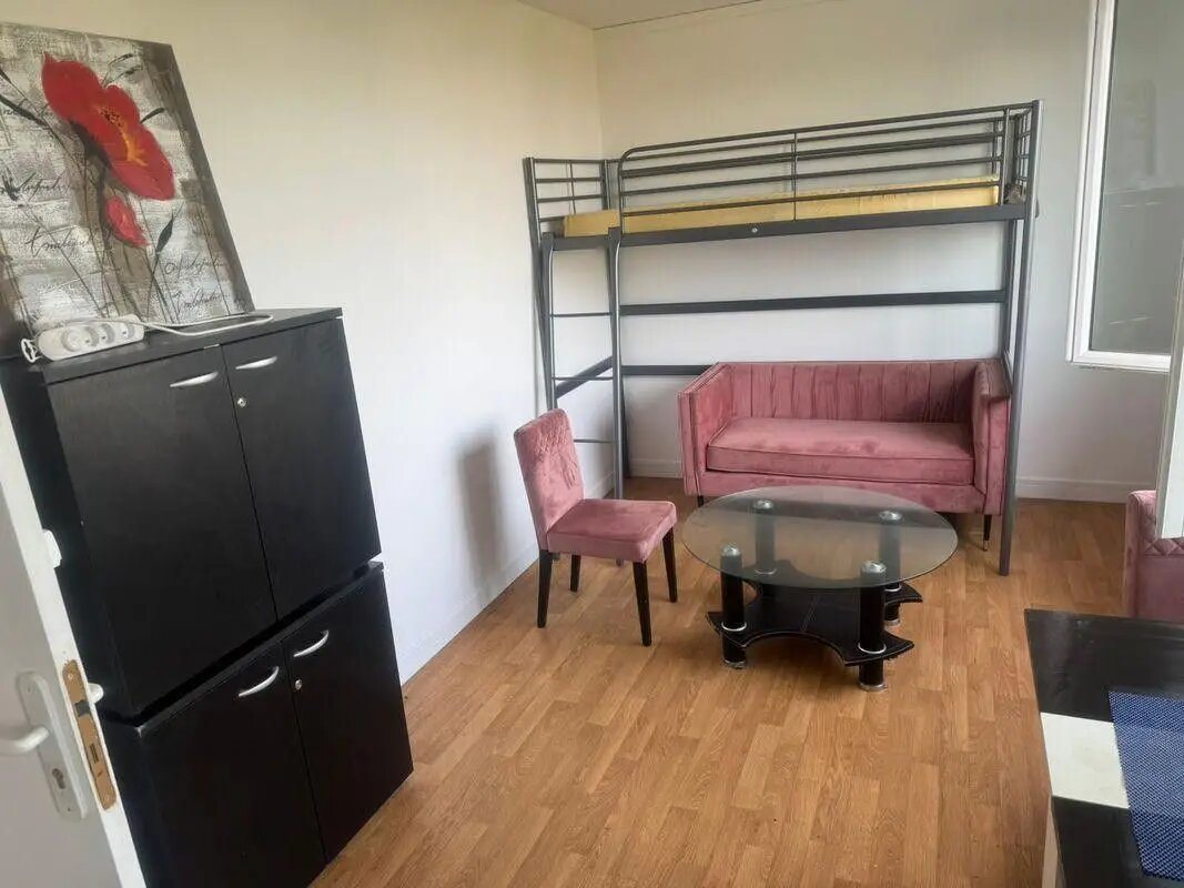 Appartement à louer, 18m², Achères