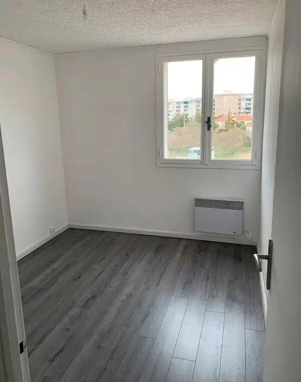 Appartement à louer, 64m², Marseille 12ème