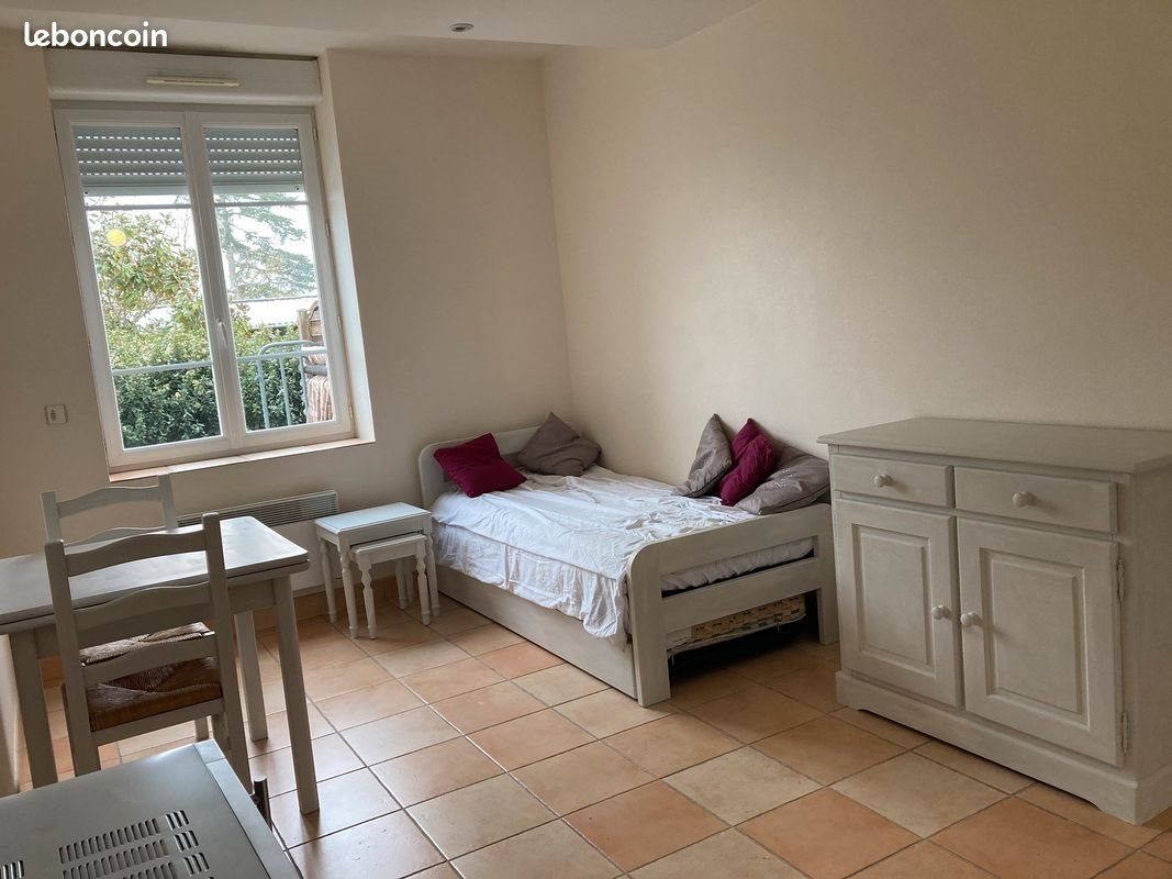 Appartement à louer, 27m², Saint-Denis-en-Val