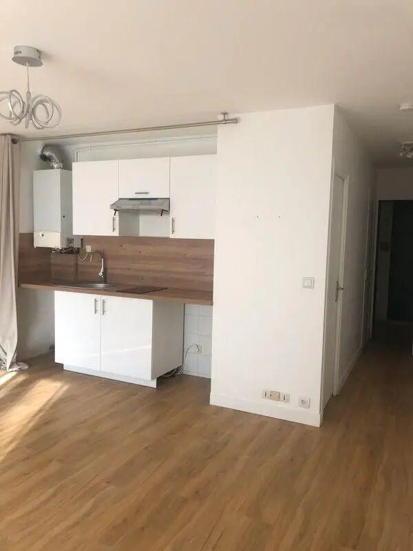 Appartement à louer, 25m², Nanterre