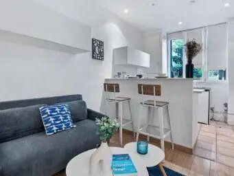 Appartement à louer, 21m², Versailles