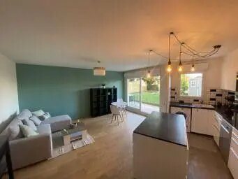 Appartement à louer, 46m², Châtillon
