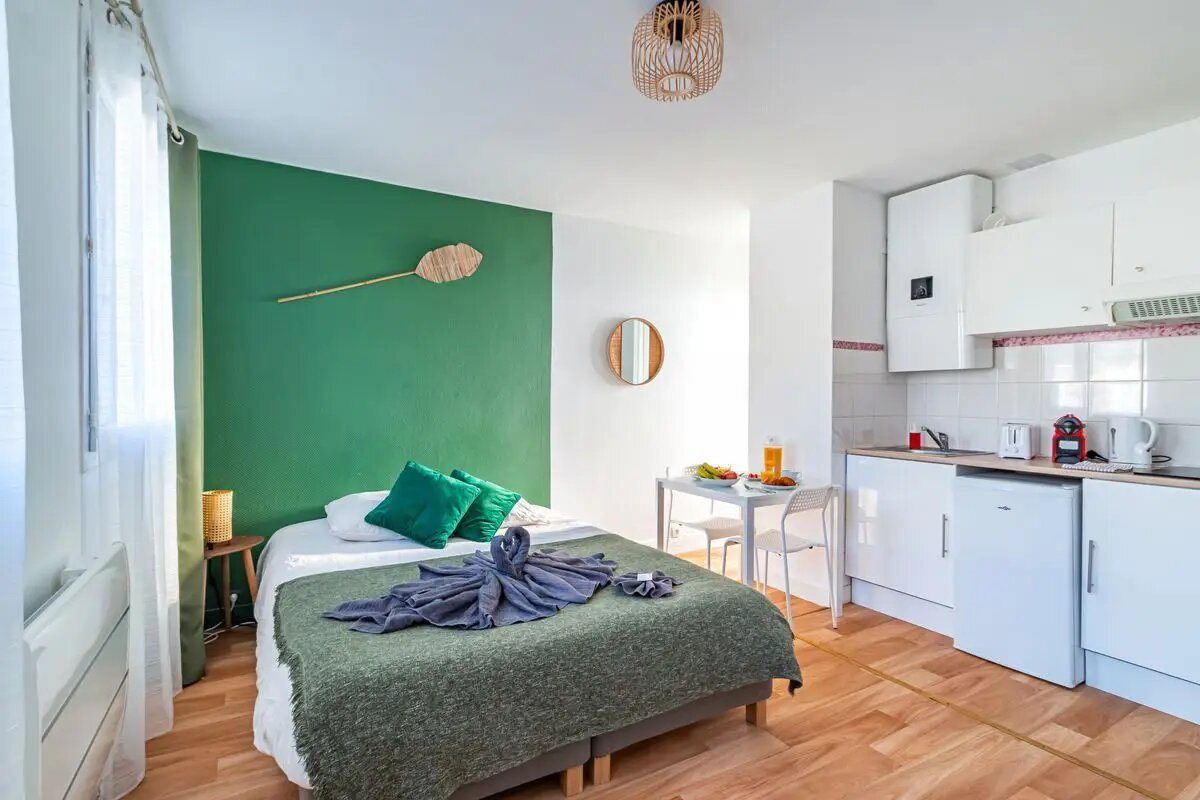 Appartement à louer, 24m², Saint-Cyr-l'Ecole