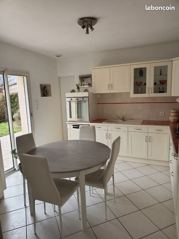 Maison à louer, 120m², La Crèche