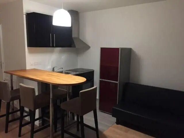 Appartement à louer, 35m², Cergy