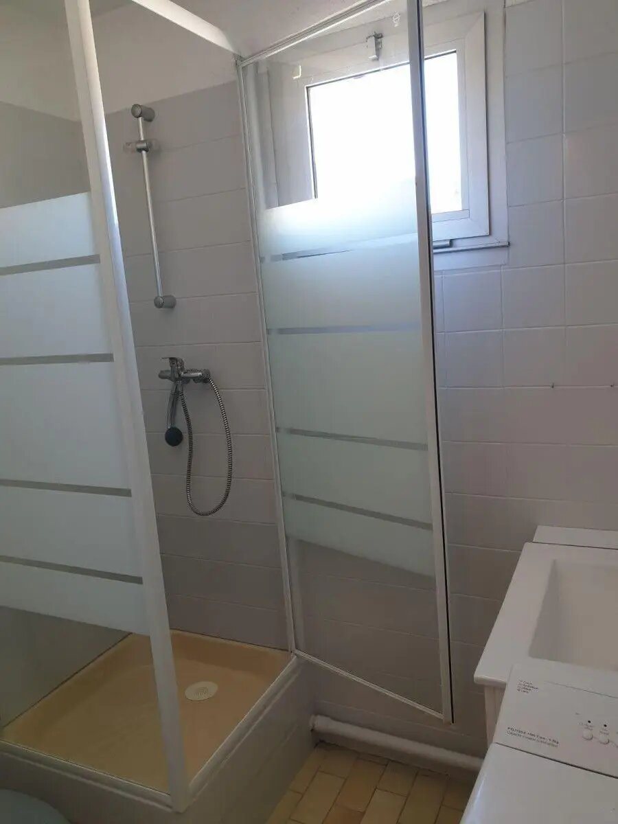 Appartement à louer, 23m², Carqueiranne