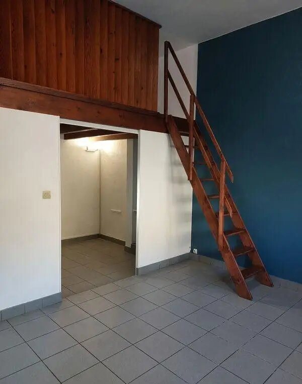 Appartement à louer, 27m², Talence