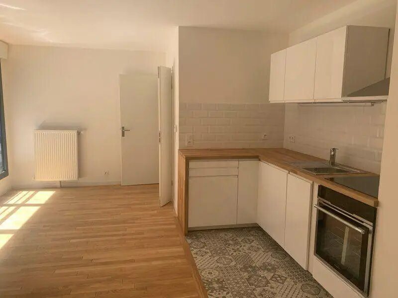 Appartement à louer, 57m², Clichy