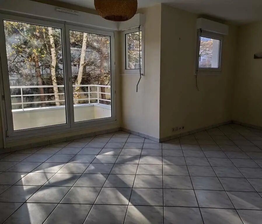 Appartement à louer, 69m², Châtenay-Malabry
