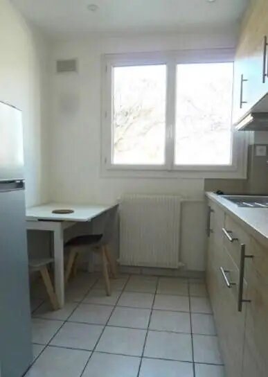 Appartement à louer, 29m², Rueil-Malmaison