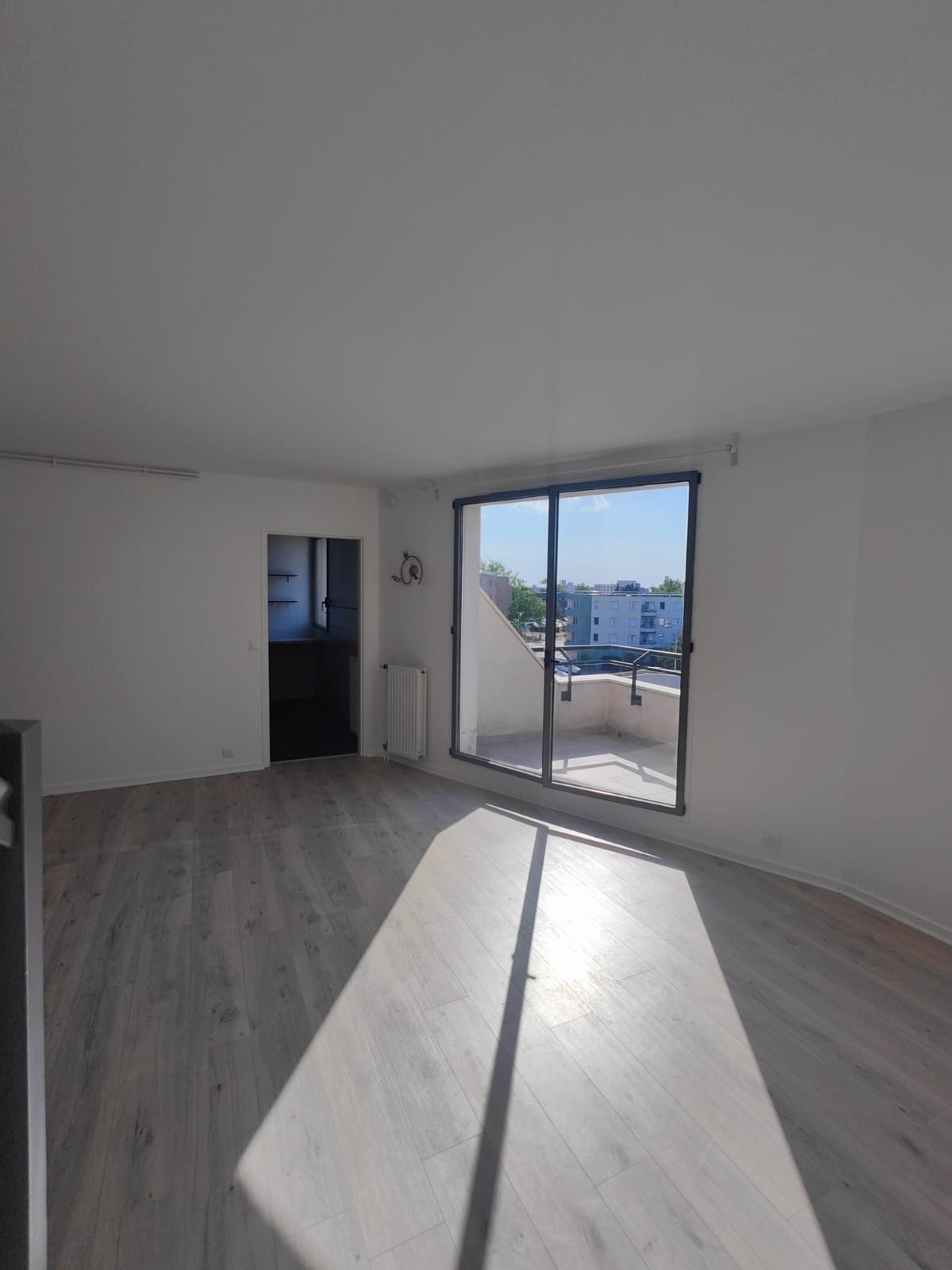 Appartement à louer, 67m², Evry