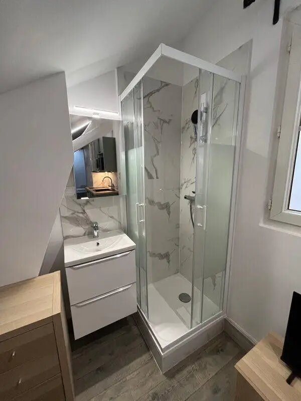 Appartement à louer, 18m², Paris 20ème