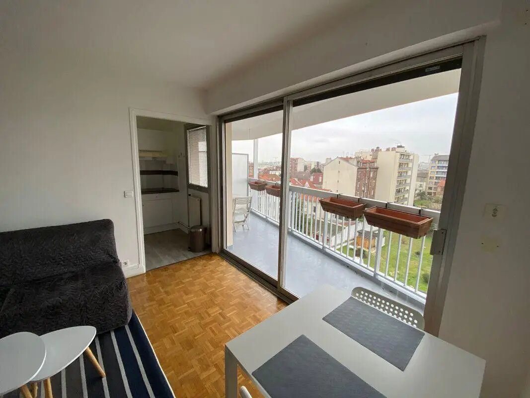 Appartement à louer, 33m², Courbevoie