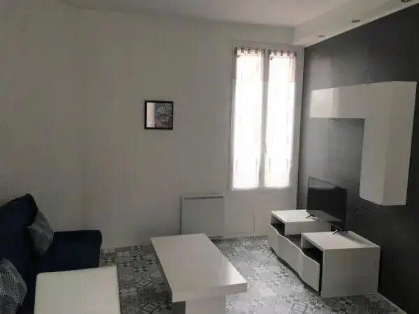 Appartement à louer, 34m², Suresnes