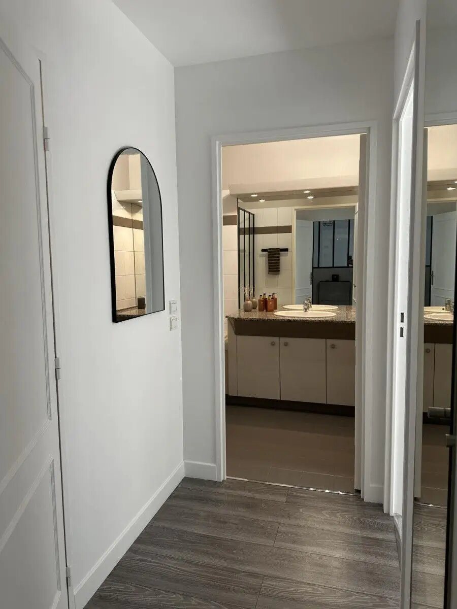 Appartement à louer, 53m², Courbevoie
