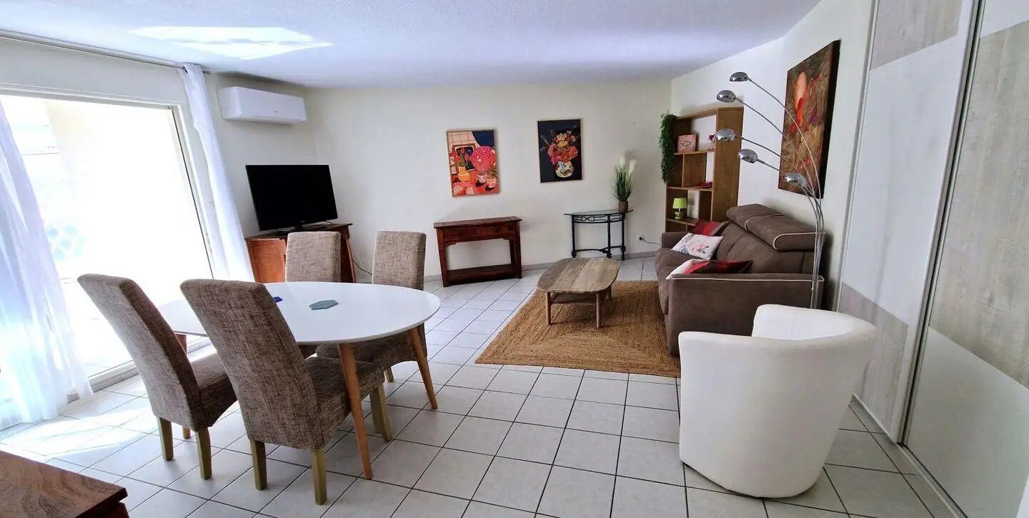Appartement à louer, 54m², Fréjus