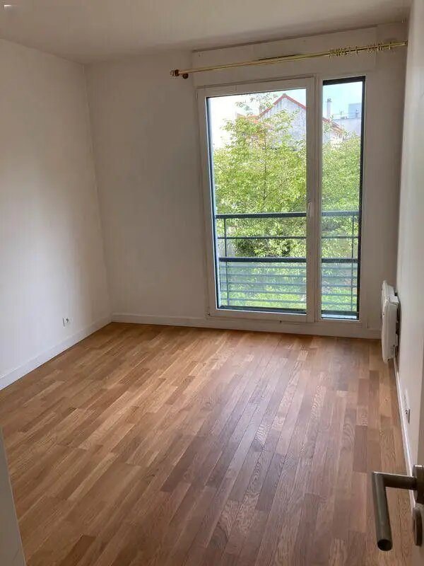 Appartement à louer, 51m², Suresnes