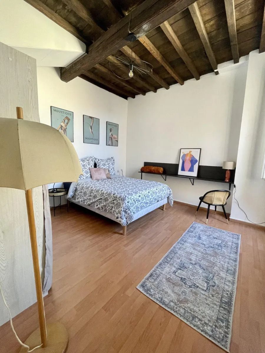 Appartement à louer, 80m², Arles