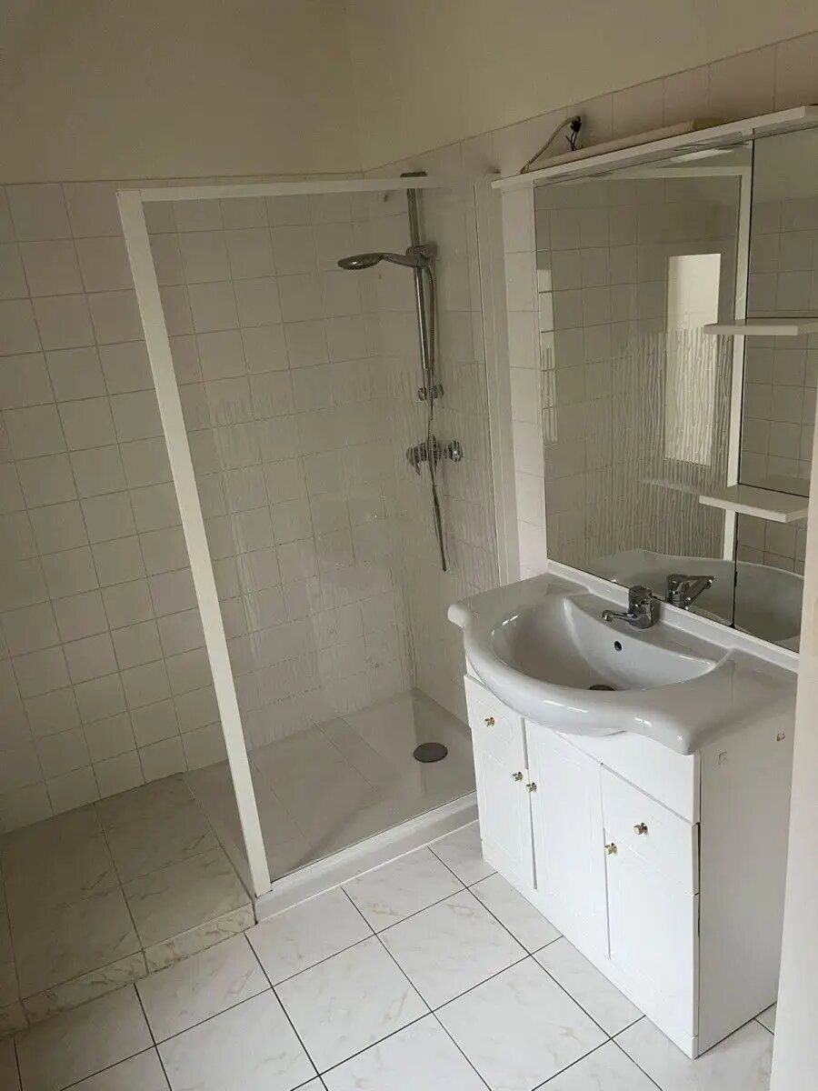 Maison à louer, 85m², Villeneuve-sur-Yonne