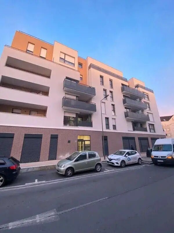 Appartement à louer, 47m², Cergy