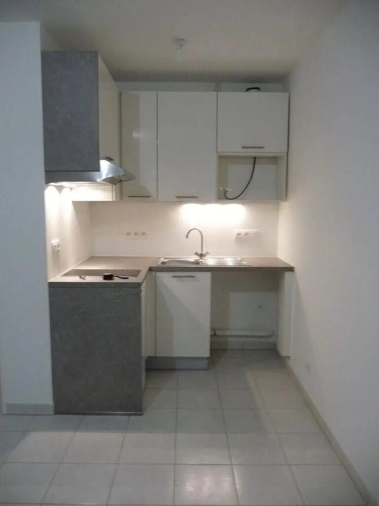 Appartement à louer, 28m², Massy