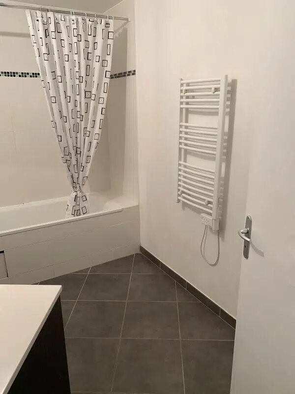 Appartement à louer, 44m², Châtillon