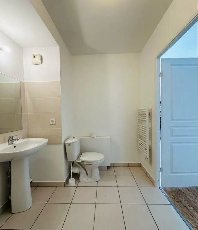 Appartement à louer, 44m², Lyon 8ème
