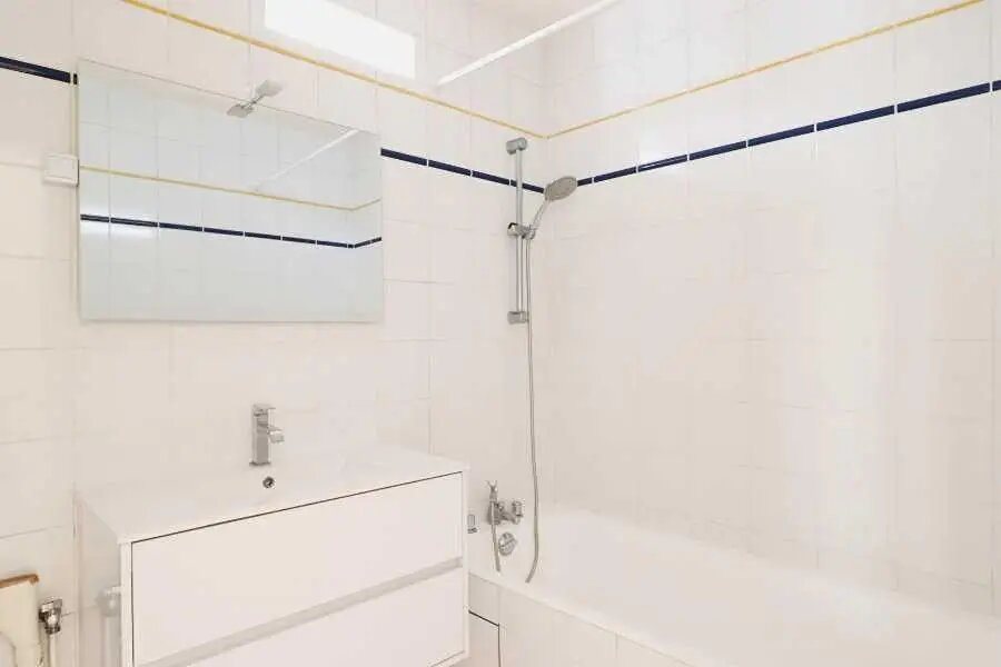 Appartement à louer, 45m², Courbevoie
