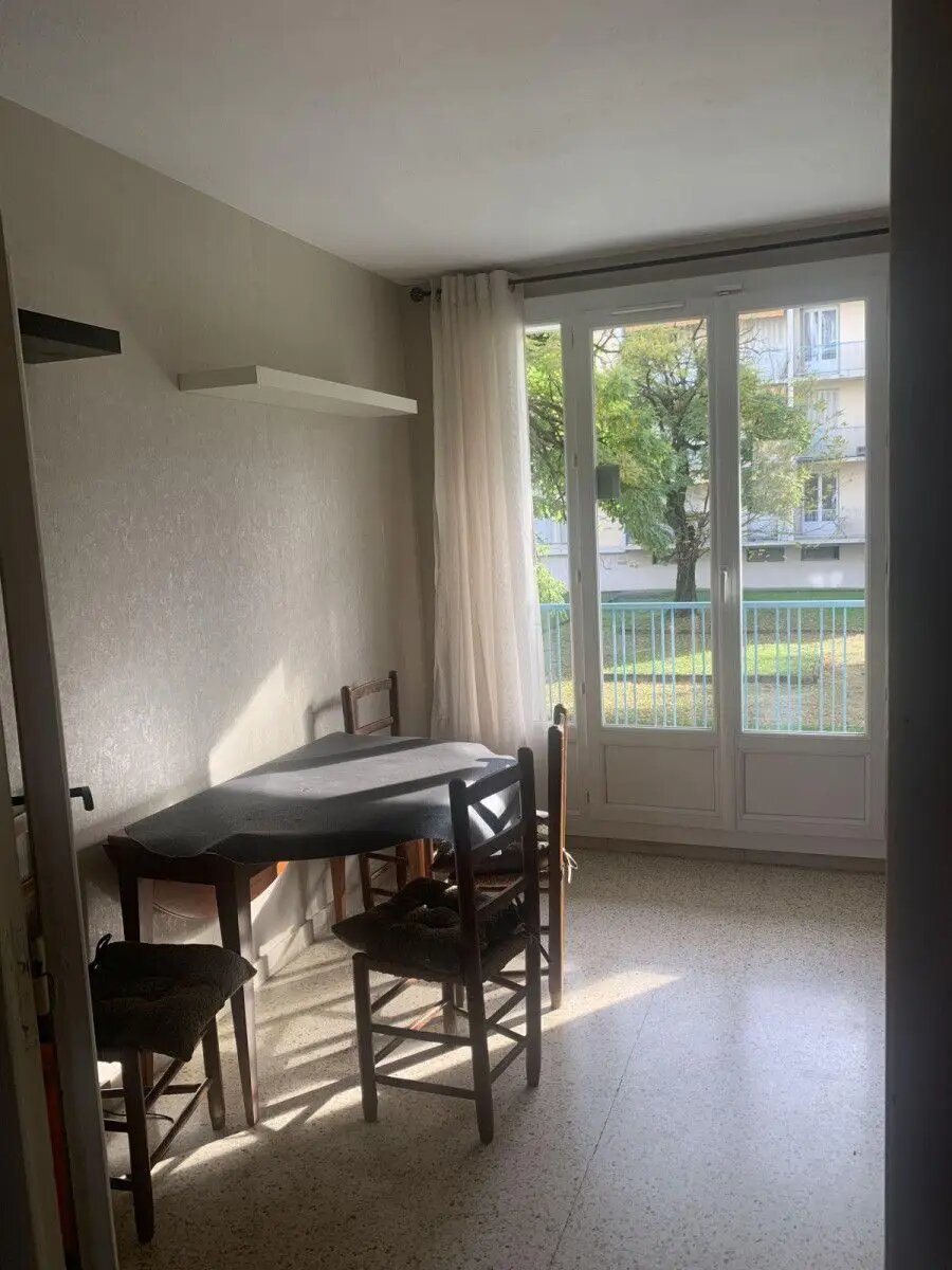 Appartement à louer, 52m², Saint-Martin-d'Hères