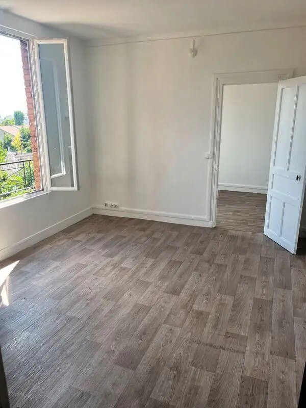 Appartement à louer, 33m², Le Bourget