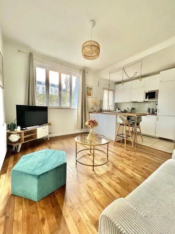 Appartement à louer, 35m², Sèvres